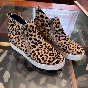 Steve Madden Wedgie Boots 8M Animal Print Cheta Brown Black